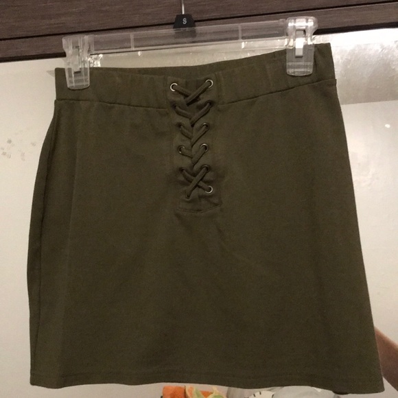 Mini skirt - Picture 1 of 2